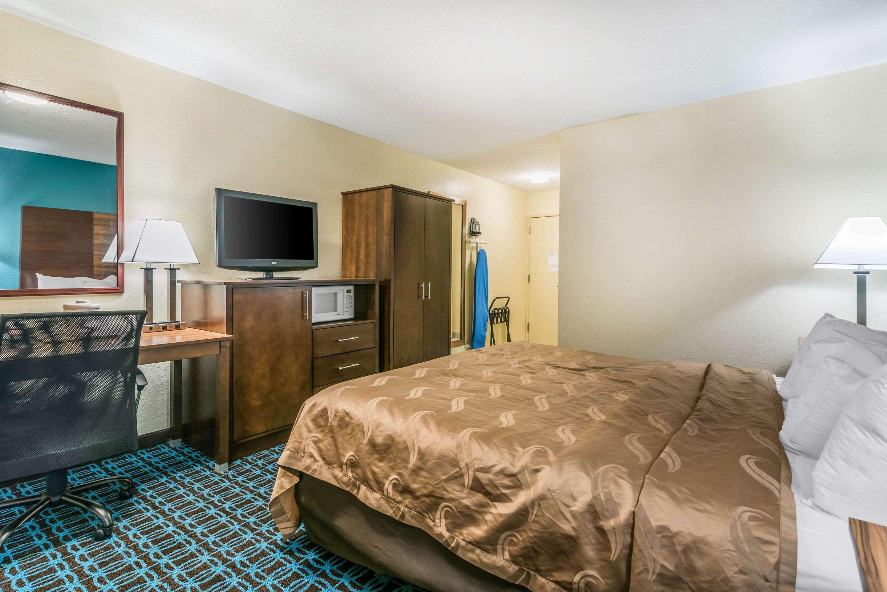 Quality Inn Loudon-Concord Экстерьер фото