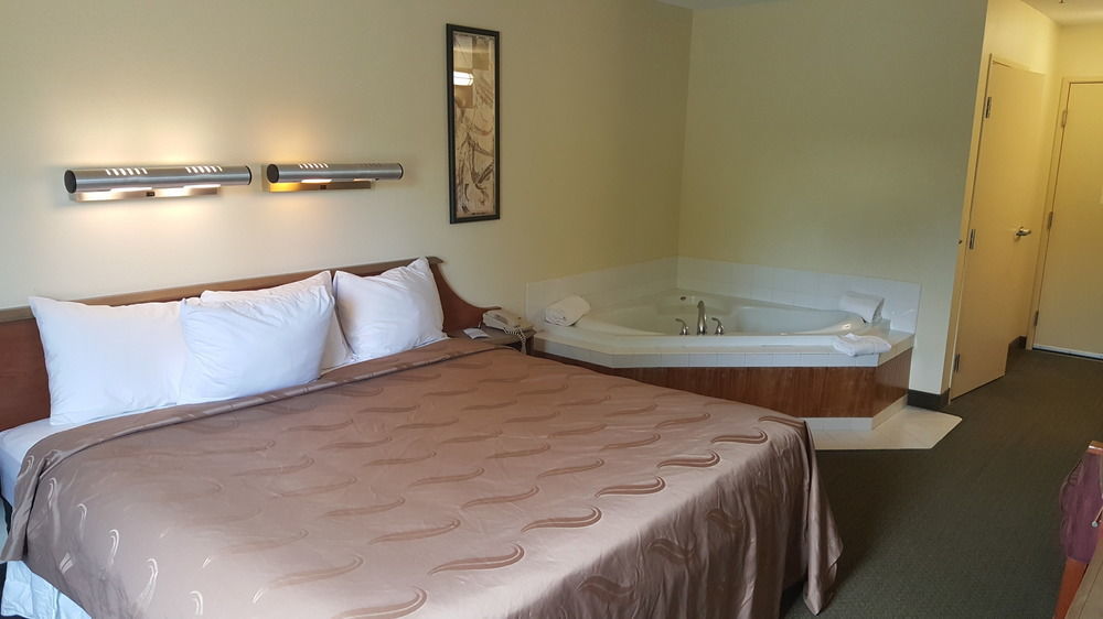 Quality Inn Loudon-Concord Экстерьер фото